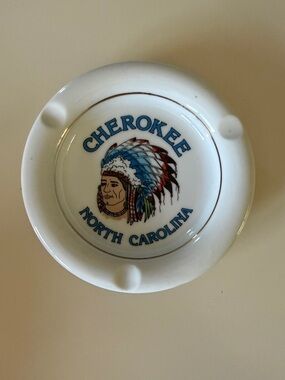 Vintage Cherokee North Carolina Ashtray Indian Stoneware Ceramic with Gold Trim